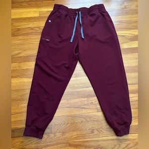 Figs womens Zamora scrub pants. Burgundy core color. Size XXL